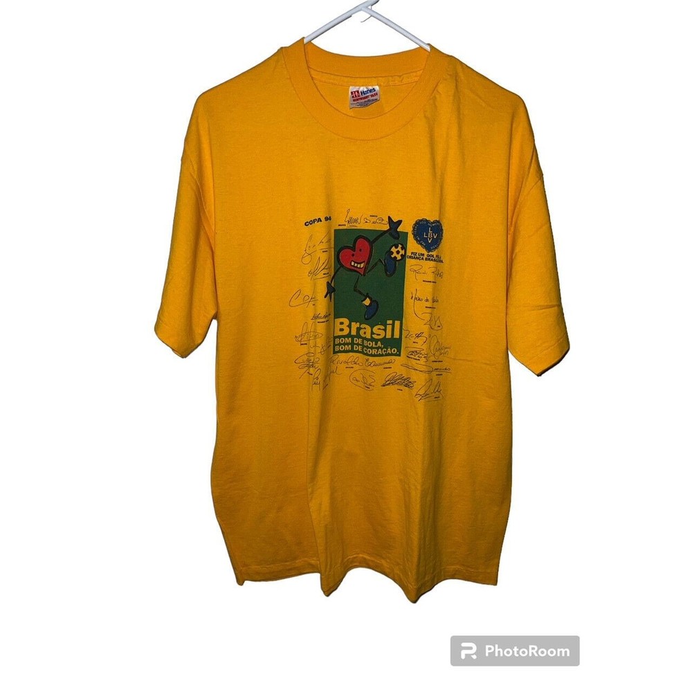 1994 World Cup: Vintage Brazil Copa 94 Signatures Art Single Stitch T-Shirt